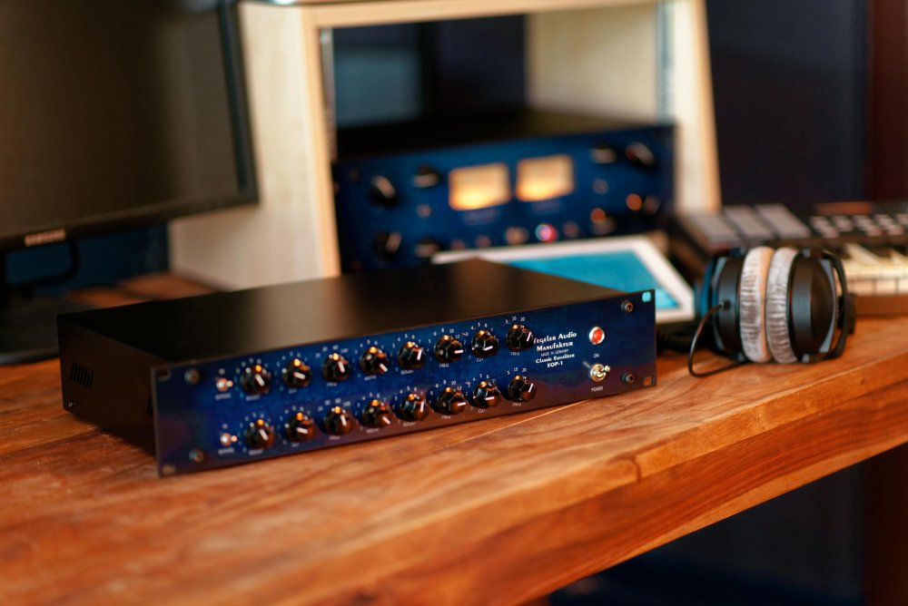 Classic Equalizer EQP-1 - Passive Tube Equalizer