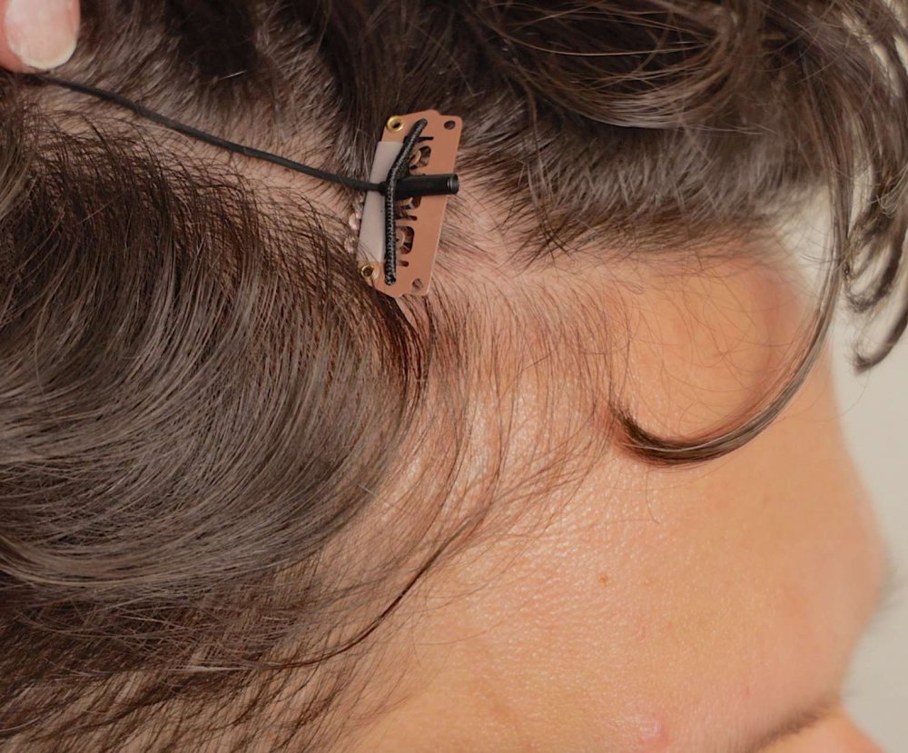 W.Lav Micro with Microdot Only (Black)