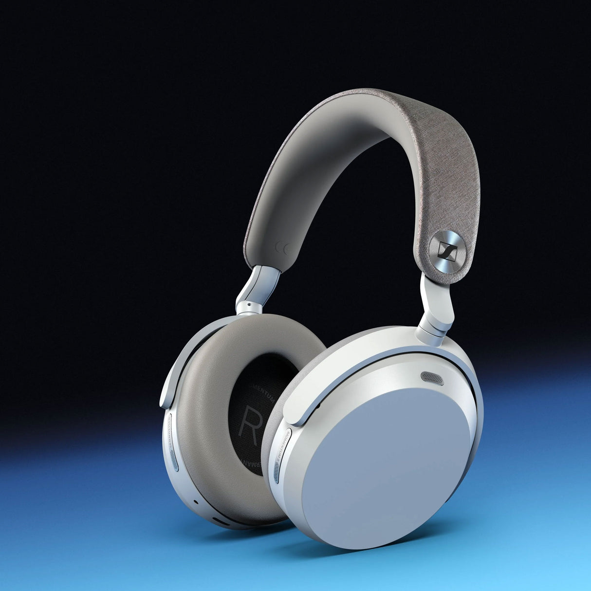 Momentum 5 White