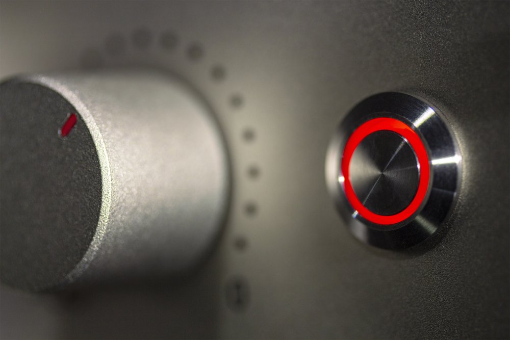 Neumann preamp 2025 v402