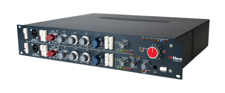 AMS Neve présente la console 8424 AMS Neve présente la console 8424