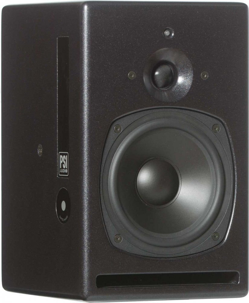 A17M - Black
