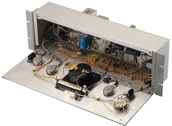 Buy UNIVERSAL AUDIO LA-2A - Mono Compressors | Canada Authorized