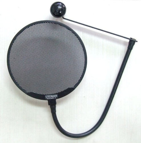 NEUMANN U87 Ai Z Set with Latch Lake 2200, Mogami Gold Studio 25' and Stedman Popscreen XL - detail shot