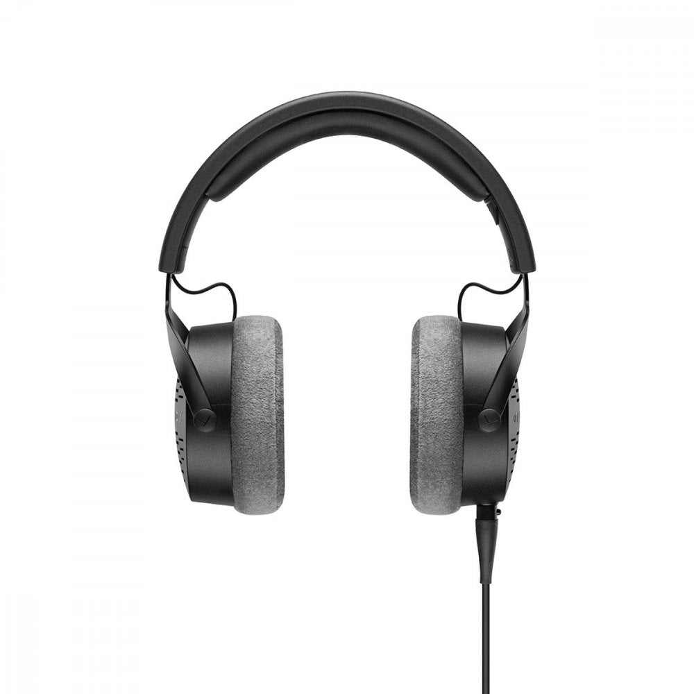 DT 900 PRO X