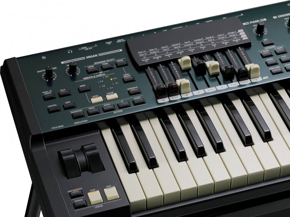 鍵盤楽器 HAMMOND SK PRO-73 HAMMOND SK PRO‐73 (73鍵盤モデル) ｜イケベ楽器店オンラインストア