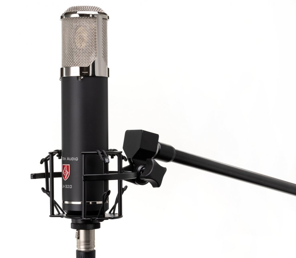 Black LA-320 v2