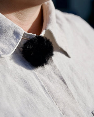 Large Hole Urchin Lavalier Fur Windshield Single Black