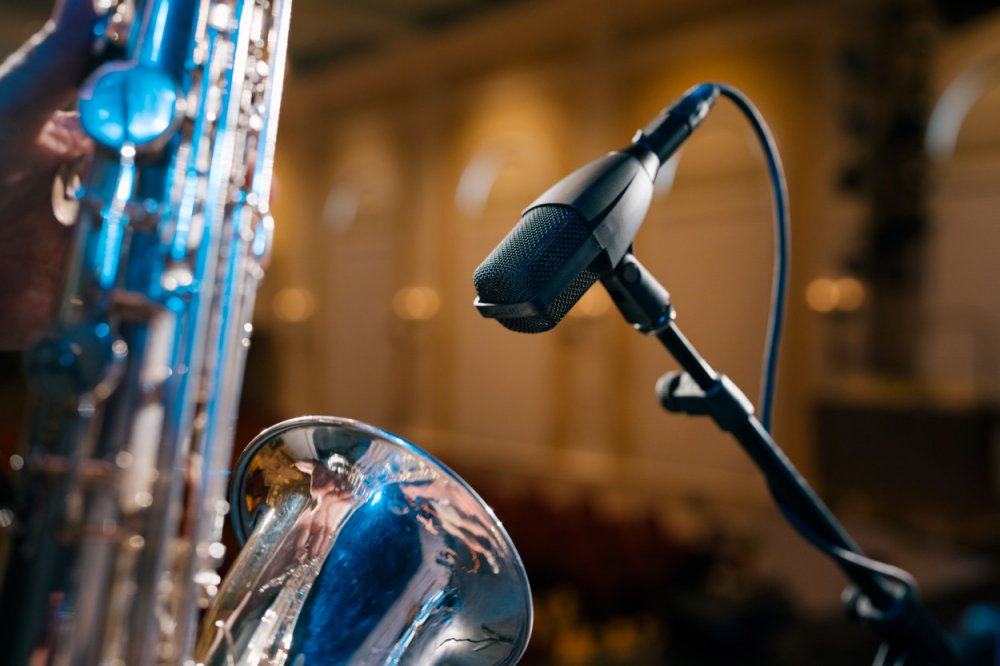 Buy Sennheiser MD 421 Kompakt Microphone Canada | Best Price