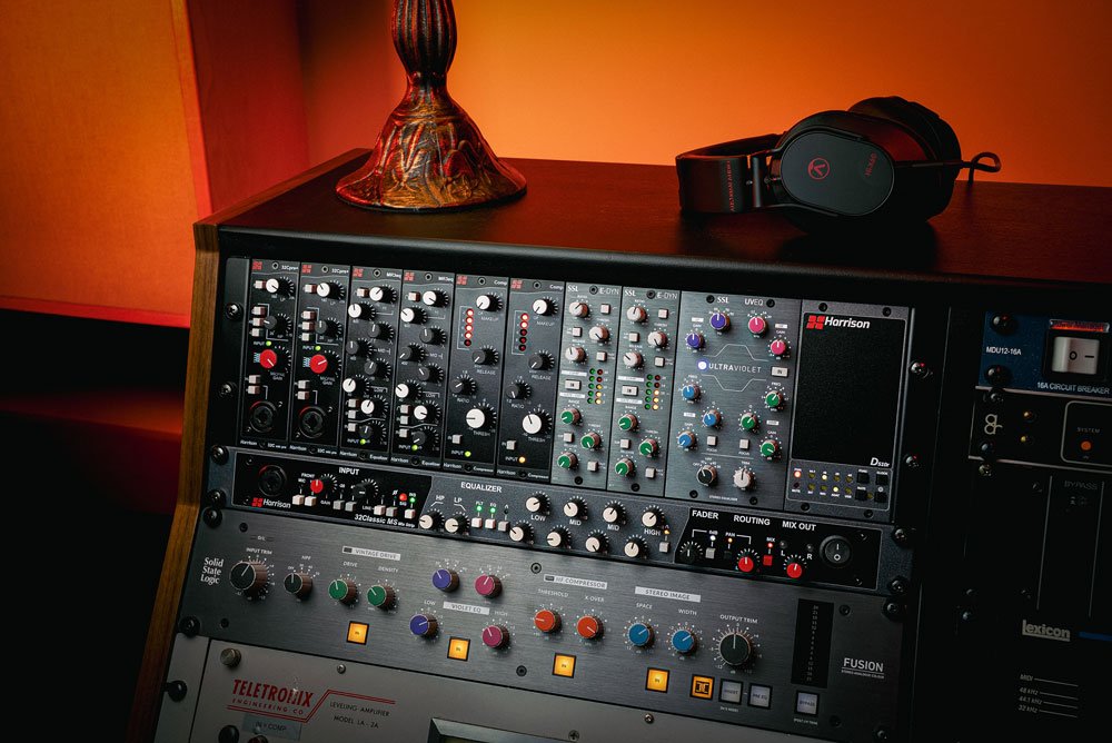 D510r 500 Series Rack with Mixer