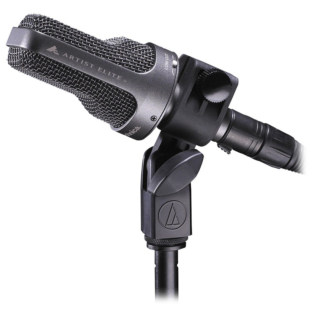 AE3000
