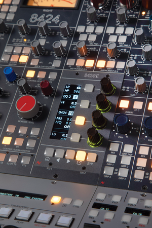 8424E Console
