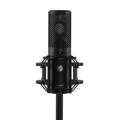 SHURE KSM44MP - in use